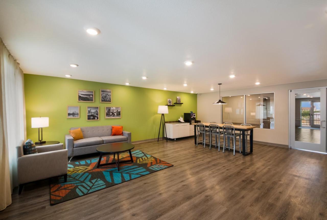 Woodspring Suites Austin Central Bagian luar foto