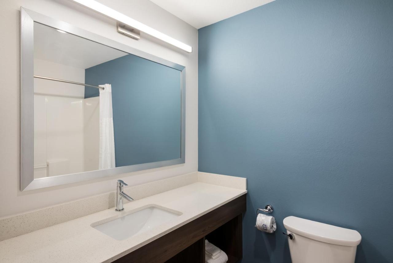 Woodspring Suites Austin Central Bagian luar foto