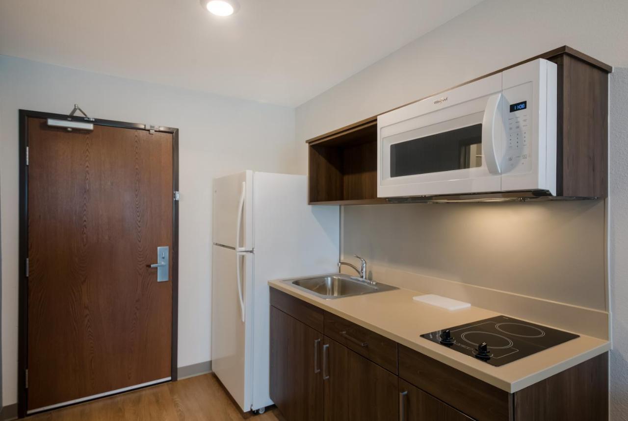 Woodspring Suites Austin Central Bagian luar foto