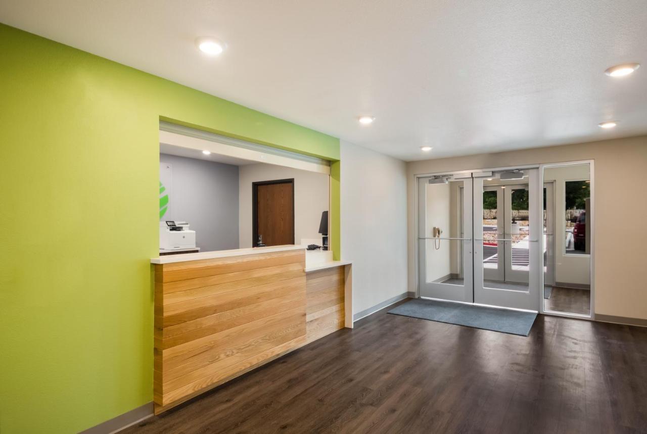 Woodspring Suites Austin Central Bagian luar foto